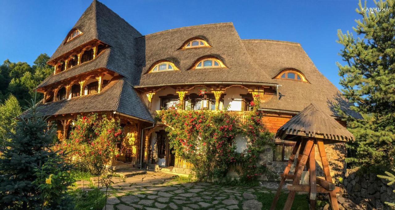 Conacul Drahneilor Ruscova Exterior foto